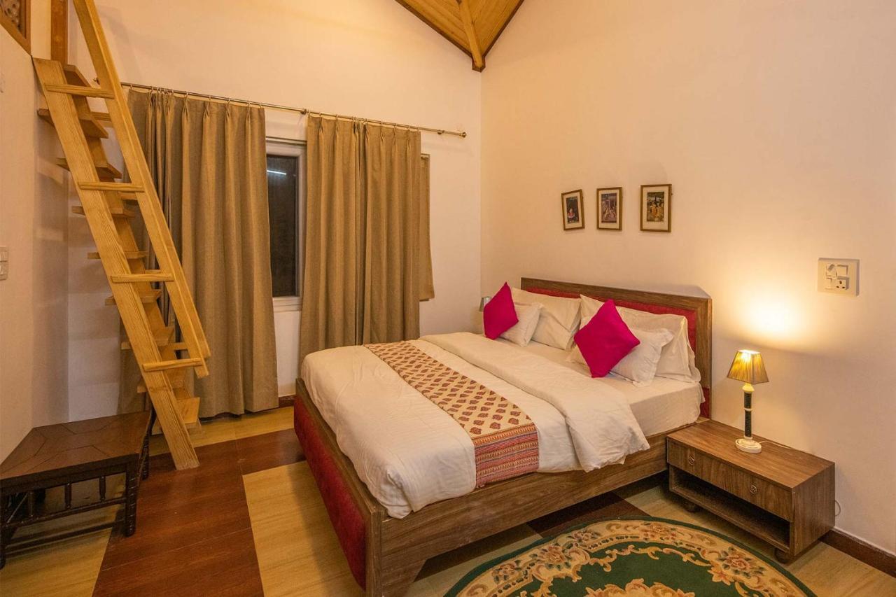 Stayvista At Silveroaks Cottage Dehradún Kültér fotó